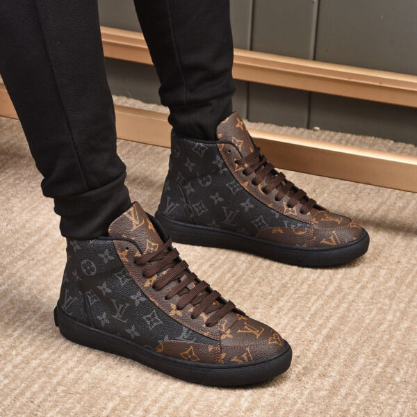Trendy Pattern Leather High-top Shoes - Image 4