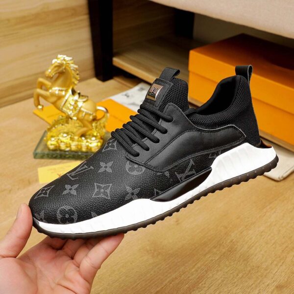 Three-color stitching casual sneakers - Image 9