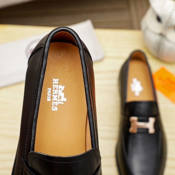 Classic leather anti-slip on shoes XC0224061101 - Image 8