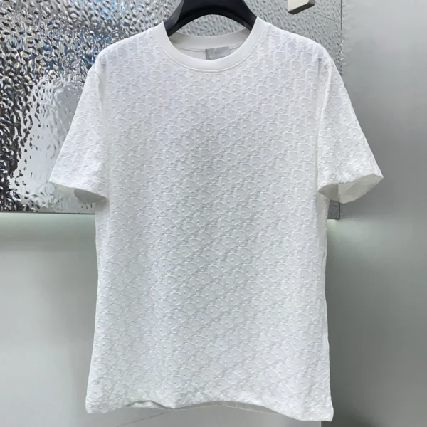 New round neck men's short sleeved T-shirt 1025032103