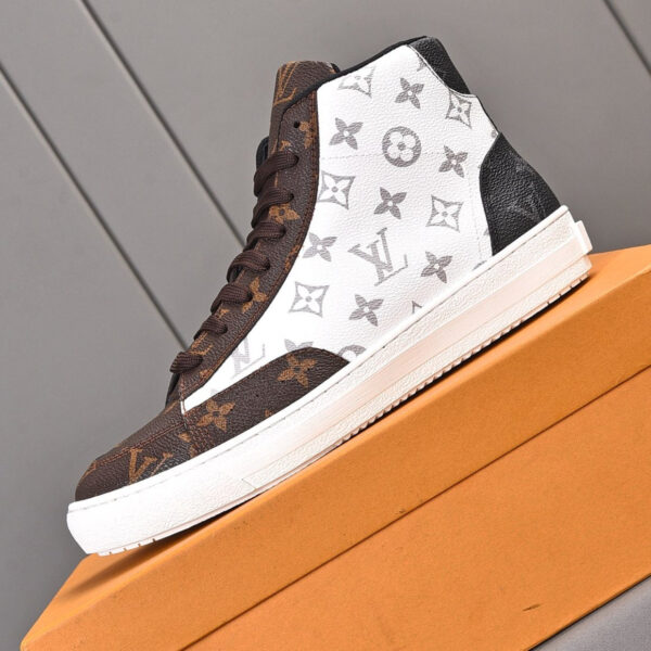 Trendy Pattern Leather High-top Shoes - Image 5