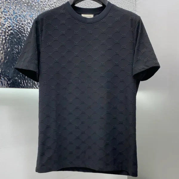 New round neck men's short sleeved T-shirt 1025032104